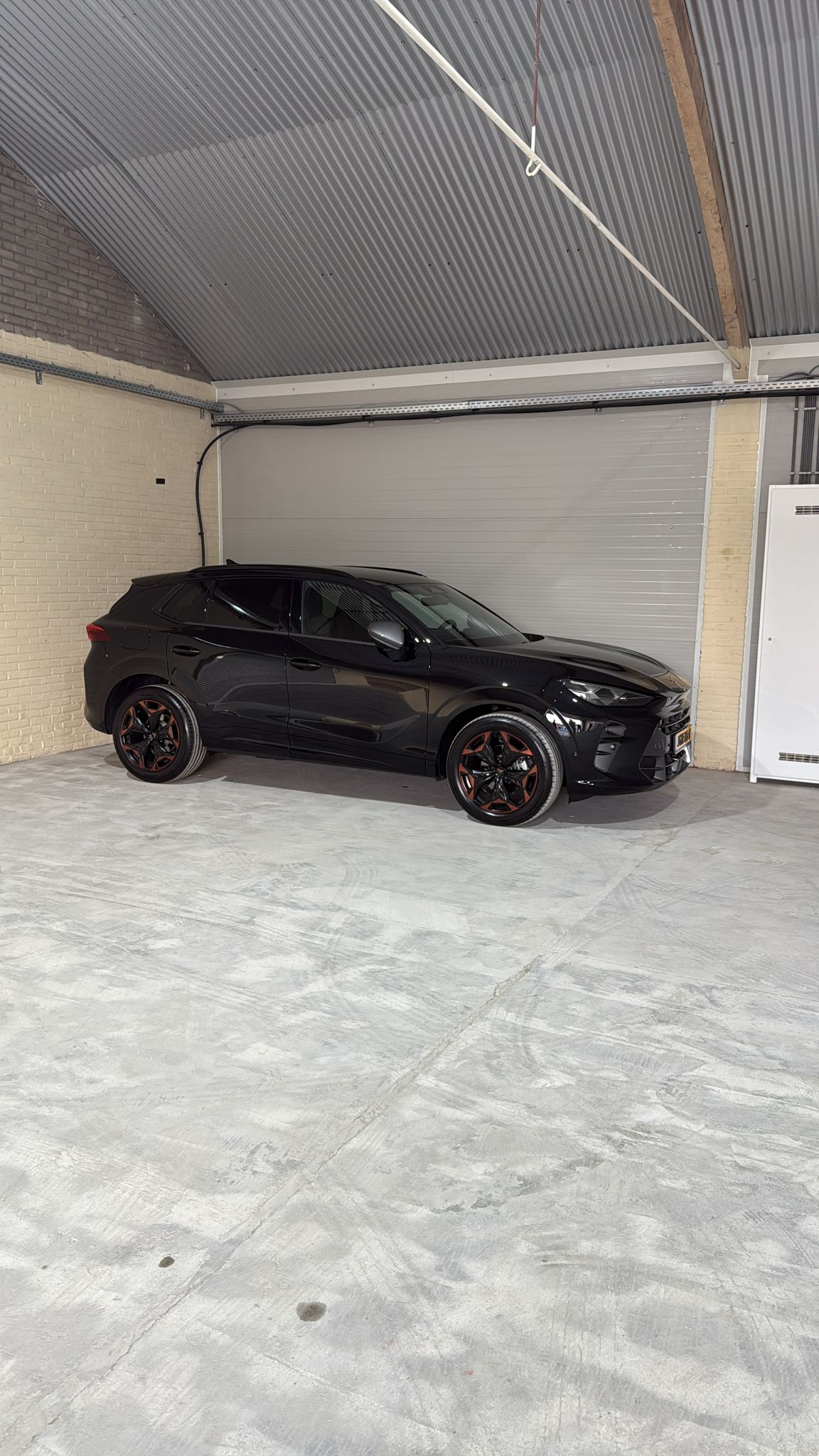 WhatsApp Image 2025-09-30 at 18.08.11