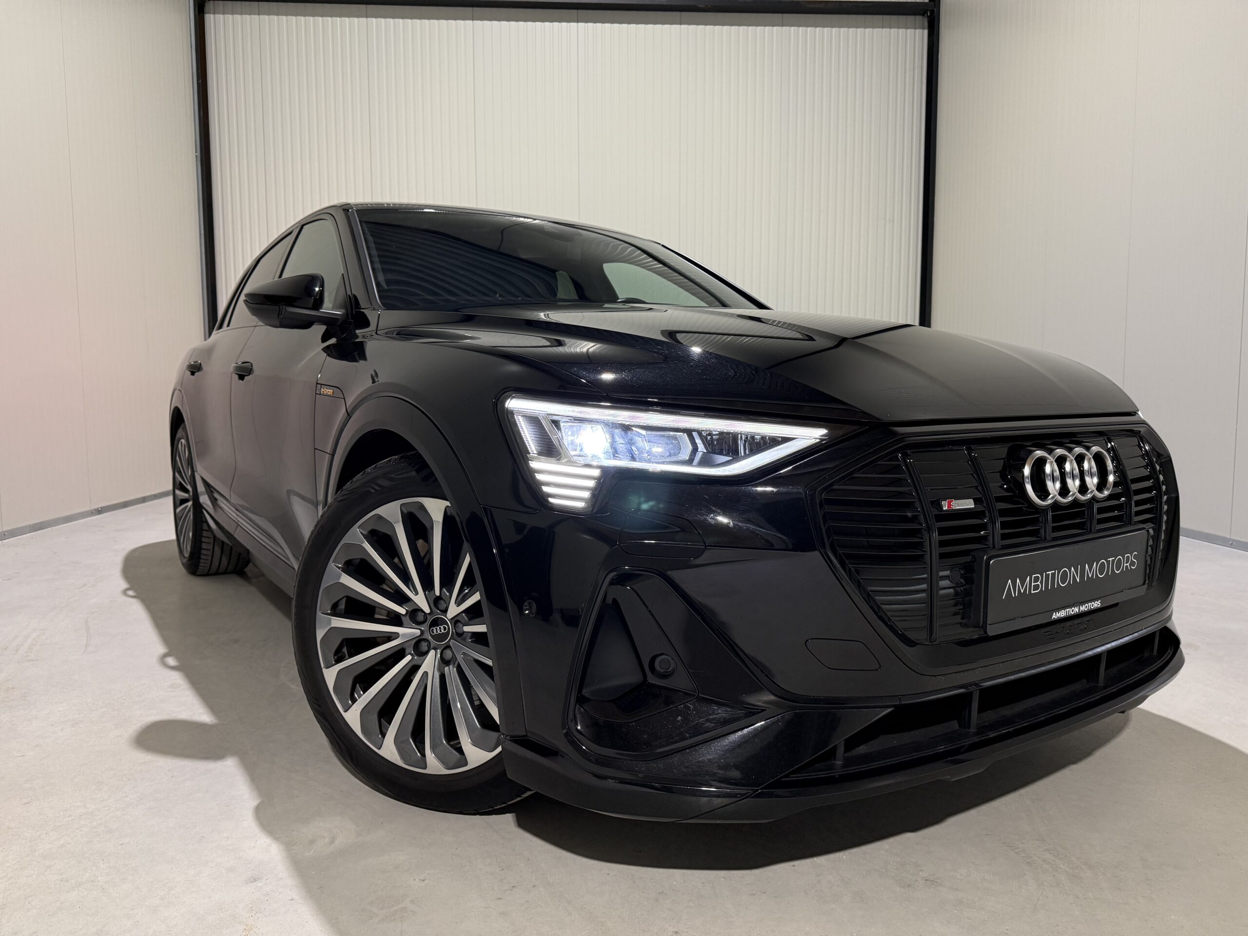 Audi E-tron
